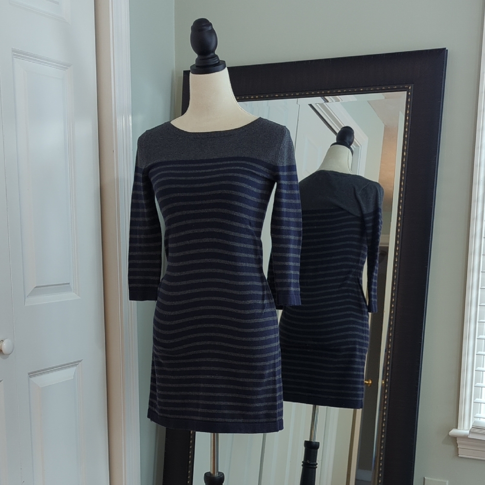 Banana Republic Blue Gray Sheath Dress 3/4 Sleeve